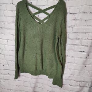 Love Scarlet V-Neck Sweater In Tea Leaf NWT Size Large
